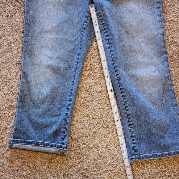 NYDJ Marilyn Crop Jeans Size 10 Pacific Wash - Picture 5 of 15